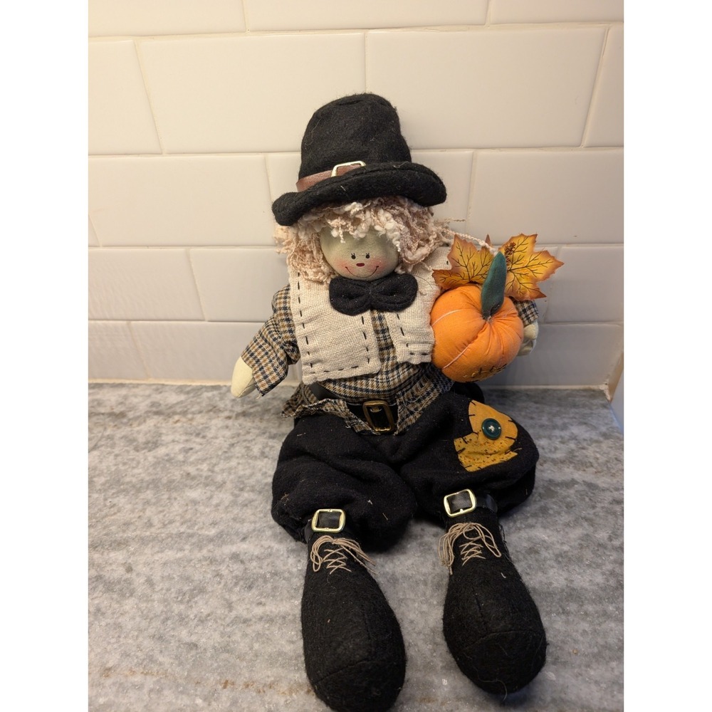 Fall‎ Scarecrow Pilgrim Soft Shelf Sitter